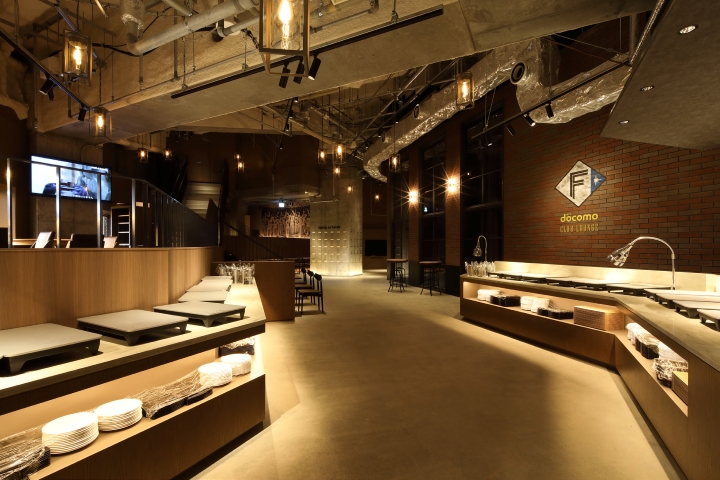 docomo CLUB LOUNGE (도코모 클럽 라운지)